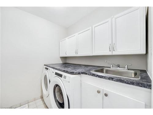 4005 Alexan Crescent, Burlington, ON - Indoor Photo Showing Laundry Room