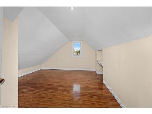 233 Normanhurst Avenue, Hamilton, ON - Indoor Photo Showing Other Room