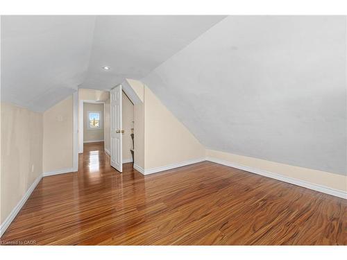 233 Normanhurst Avenue, Hamilton, ON - Indoor Photo Showing Other Room