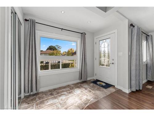 233 Normanhurst Avenue, Hamilton, ON - Indoor Photo Showing Other Room