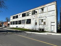 5059 Palmer Avenue  Niagara Falls, ON L2E 3T9