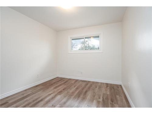 63 Ellis Crescent S, Waterloo, ON - Indoor Photo Showing Other Room