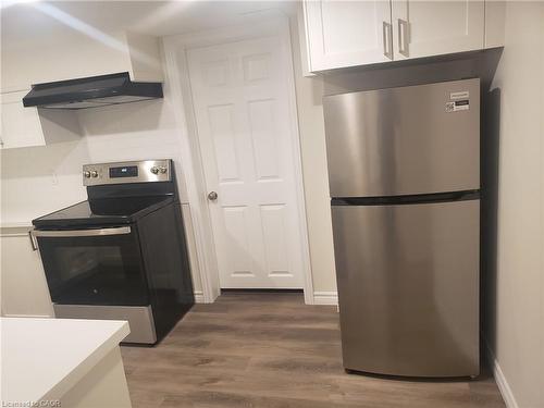 63 Ellis Crescent S, Waterloo, ON - Indoor Photo Showing Kitchen