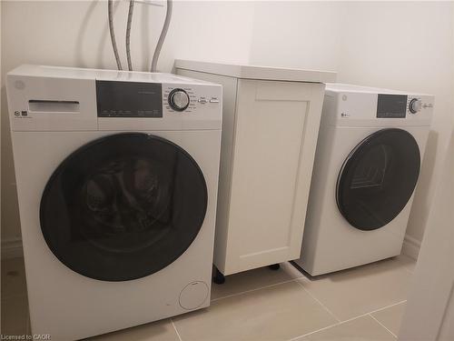 63 Ellis Crescent S, Waterloo, ON - Indoor Photo Showing Laundry Room