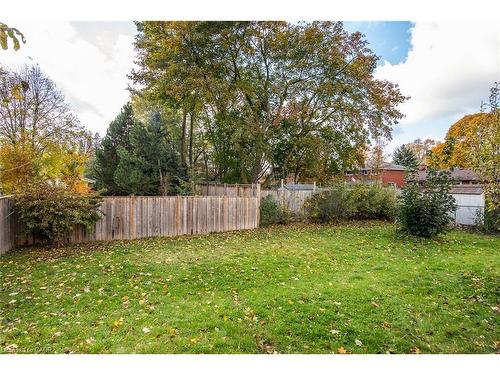 63 Ellis Crescent S, Waterloo, ON - Outdoor