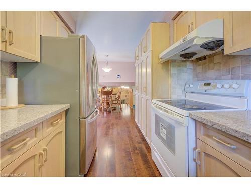 489 Northlake Drive, Waterloo, ON - Indoor Photo Showing Kitchen