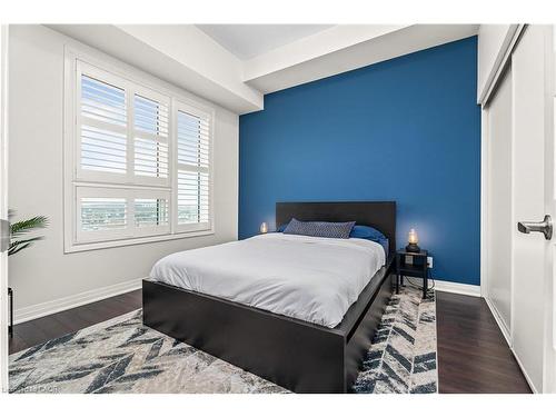 627-1105 Leger Way, Milton, ON - Indoor Photo Showing Bedroom