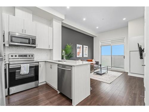 627-1105 Leger Way, Milton, ON - Indoor Photo Showing Kitchen