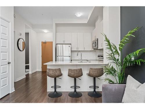 627-1105 Leger Way, Milton, ON - Indoor Photo Showing Kitchen