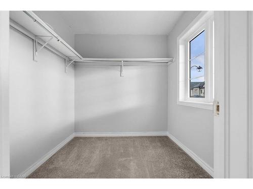 28-324 Equestrian Way, Cambridge, ON - Indoor With Storage