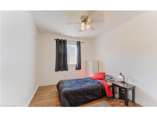 320 Country Hill Drive, Kitchener, ON - Indoor Photo Showing Bedroom