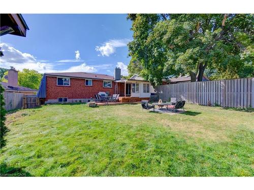 320 Country Hill Drive, Kitchener, ON - Outdoor