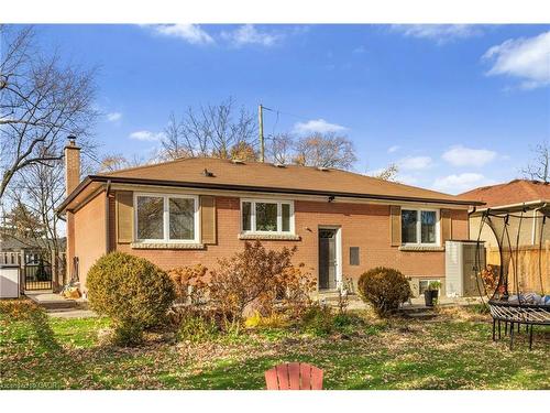 496 Pineland Avenue, Oakville, ON - Outdoor