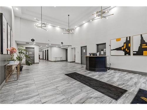 1502-20 George Street, Hamilton, ON - Indoor