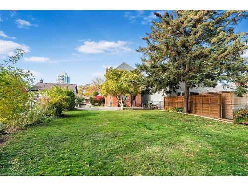 538 Hughson Street N, Hamilton, ON - Outdoor