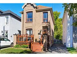 97 Francis Street  Hamilton, ON L8L 3V4