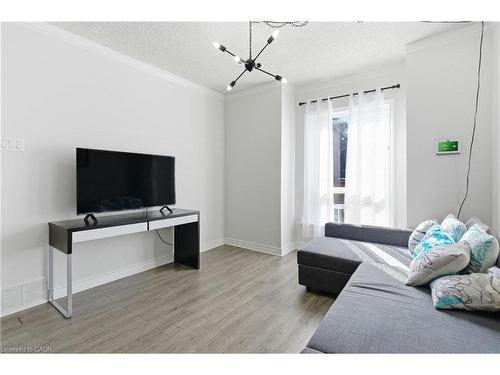 97 Francis Street, Hamilton, ON - Indoor Photo Showing Other Room