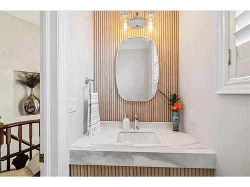 3-120 Bronte Road, Oakville, ON - Indoor Photo Showing Bathroom