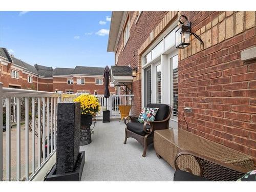 3-120 Bronte Road, Oakville, ON - Outdoor With Exterior