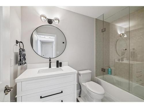 3-120 Bronte Road, Oakville, ON - Indoor Photo Showing Bathroom