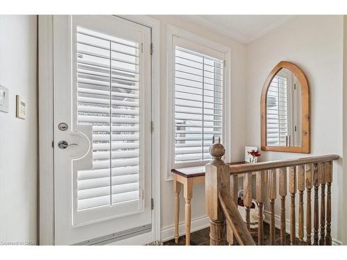 3-120 Bronte Road, Oakville, ON - Indoor Photo Showing Other Room