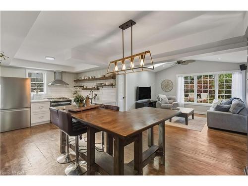 5373 Spruce Avenue  Burlington, ON L7L 1N8