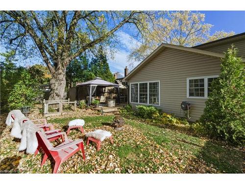 5373 Spruce Avenue, Burlington, ON - Outdoor