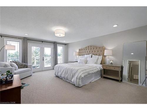 8 Zaduk Place, Guelph, ON - Indoor Photo Showing Bedroom