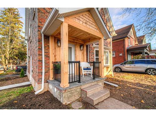 30 Dunbar Road S, Waterloo, ON - Outdoor