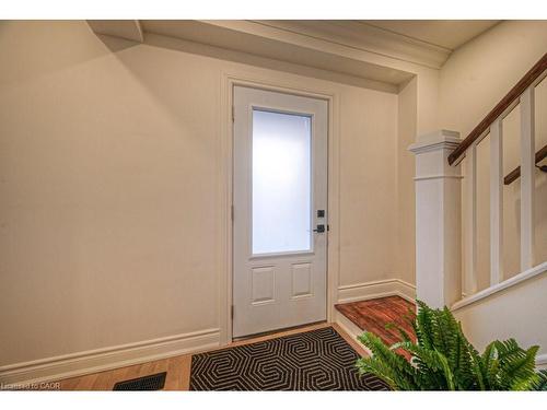 30 Dunbar Road S, Waterloo, ON - Indoor Photo Showing Other Room