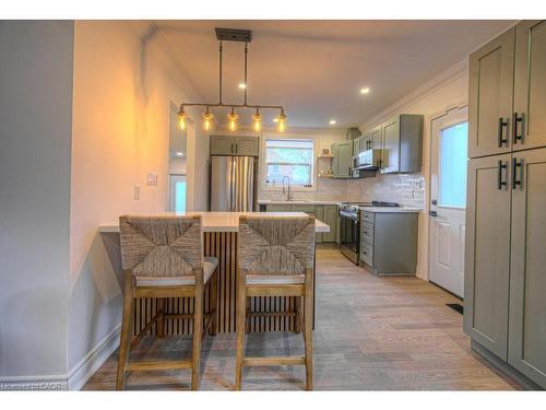 30 Dunbar Road S, Waterloo, ON - Indoor