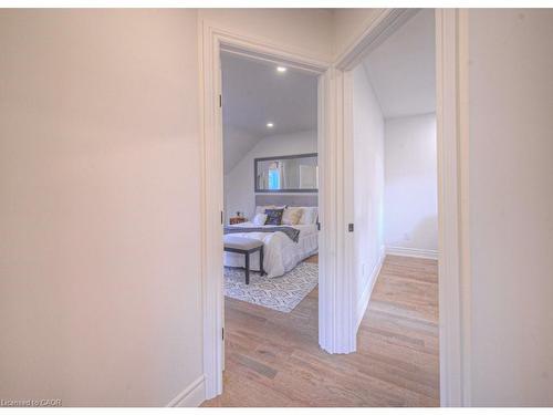 30 Dunbar Road S, Waterloo, ON - Indoor Photo Showing Other Room