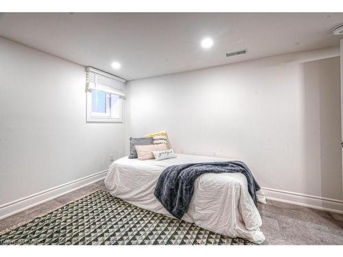 30 Dunbar Road S, Waterloo, ON - Indoor Photo Showing Bedroom