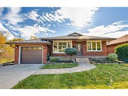 2238 Fassel Avenue  Burlington, ON L7R 3P1