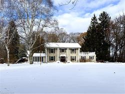 345 Jerseyville Road W Ancaster, ON L9G 5C3