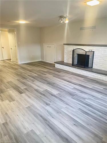 Bsmt-605 Mohawk Road, Hamilton, ON - Indoor Photo Showing Other Room