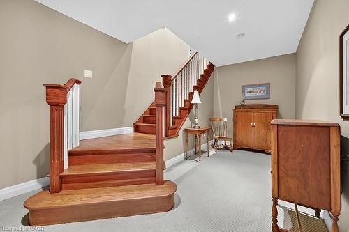 27 Sun Avenue, Dundas, ON - Indoor Photo Showing Other Room