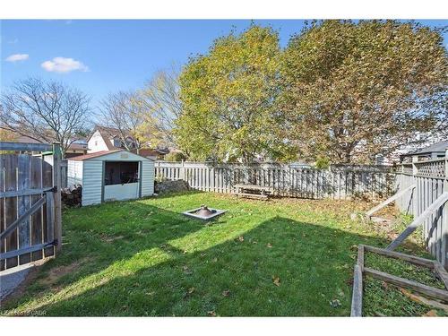 424 Benesfort Court, Kitchener, ON - Outdoor