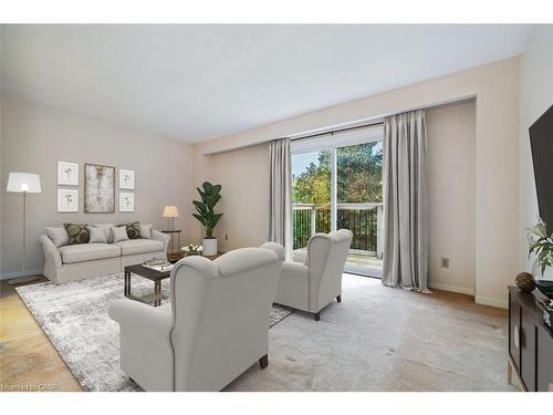 58-3029 Glencrest Road, Burlington, ON - Indoor Photo Showing Living Room