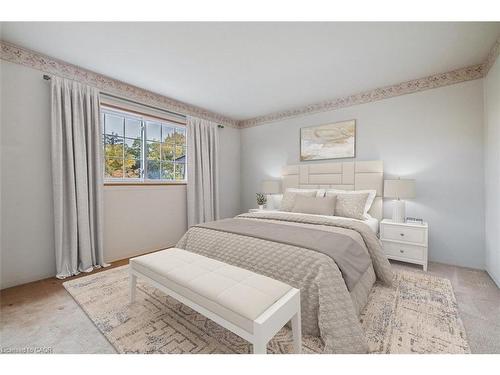 58-3029 Glencrest Road, Burlington, ON - Indoor Photo Showing Bedroom