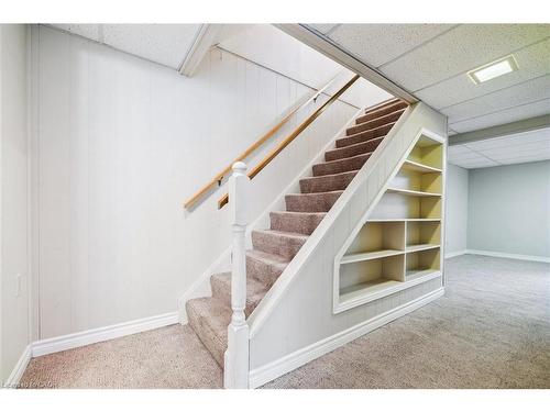 58-3029 Glencrest Road, Burlington, ON - Indoor Photo Showing Other Room