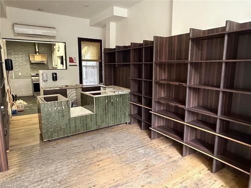 175 John Street S, Hamilton, ON 