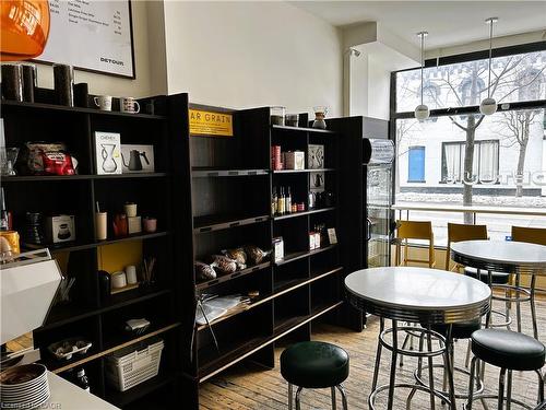 175 John Street S, Hamilton, ON 