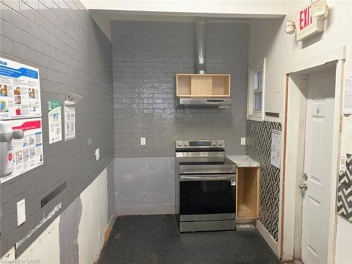 175 John Street S, Hamilton, ON 