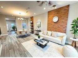 126 Park Street N Hamilton, ON L8P 3E8