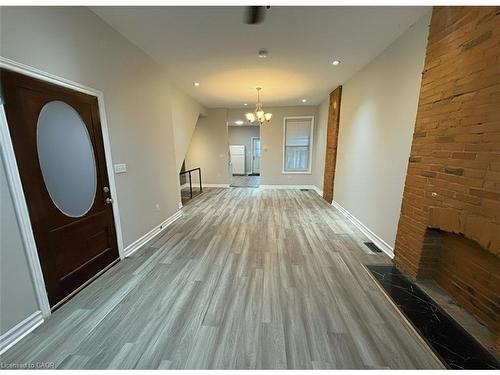 126 Park Street N, Hamilton, ON - Indoor Photo Showing Other Room