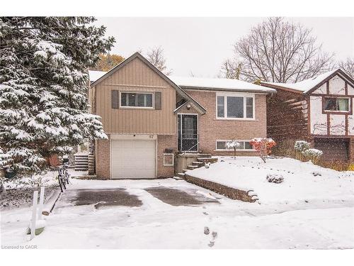67 Pinemeadow Crescent, Waterloo, ON - Outdoor