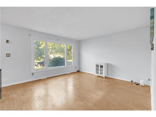 48 Luscombe Street, Hamilton, ON - Indoor