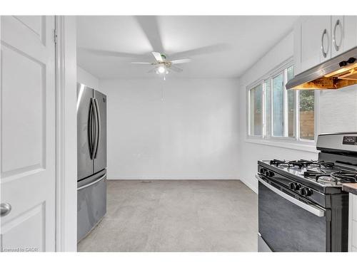 48 Luscombe Street, Hamilton, ON - Indoor Photo Showing Other Room