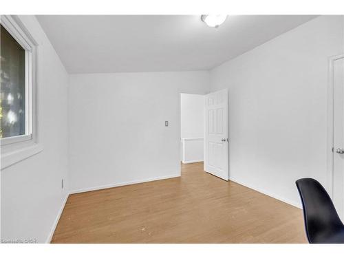 48 Luscombe Street, Hamilton, ON - Indoor Photo Showing Other Room